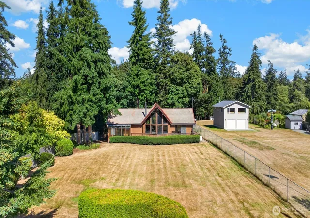 Photo 2 of Contingent at 6360 Apple Ln, Freeland, WA 98249 | MLS# NWM2561806 | Listing updated on 2026-09-23