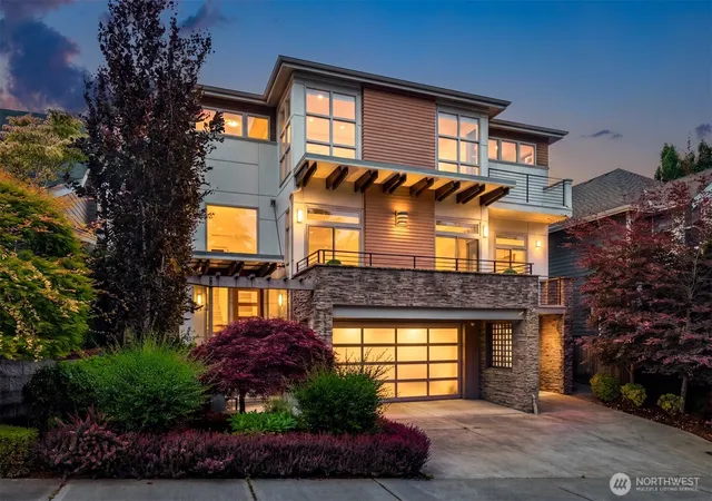 Photo 1 of Single family home for sale at 1527 Lyons Ave Ne, Renton, WA 98059 | MLS# NWM2561809 | Listing updated on 2026-09-23