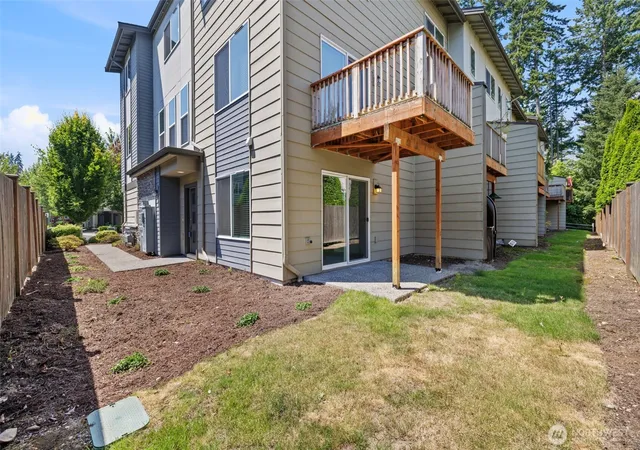 Photo 27 of Single family home for sale at 12909 20th Drive W #G, Everett, WA 98204 | MLS# NWM2561838 | Listing updated on 2026-10-12