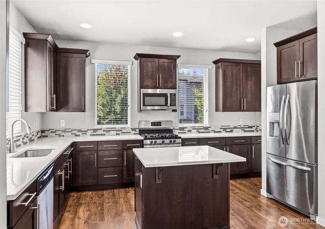 Photo 4 of Single family home for sale at 12909 20th Drive W #G, Everett, WA 98204 | MLS# NWM2561838 | Listing updated on 2026-09-23