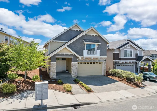 Photo 2 of Sale Pending at 16619 Se 167th Street, Renton, WA 98058 | MLS# NWM2561848 | Listing updated on 2026-08-21