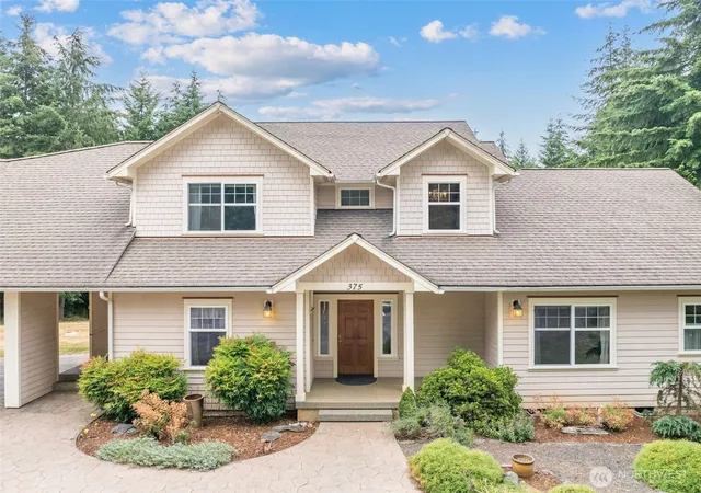 Photo 3 of Sale Pending at 375 Curtis Hl Rd, Chehalis, WA 98532 | MLS# NWM2561853 | Listing updated on 2026-10-03