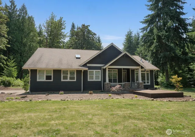 Photo 1 of Single family home for sale at 259 Finn Hl Rd, Winlock, WA 98596 | MLS# NWM2561872 | Listing updated on 2026-09-23