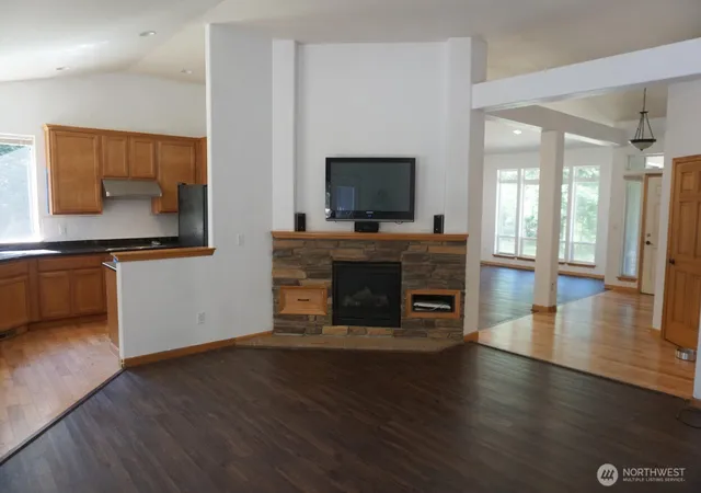 Photo 3 of Single family home for sale at 259 Finn Hl Rd, Winlock, WA 98596 | MLS# NWM2561872 | Listing updated on 2026-09-23