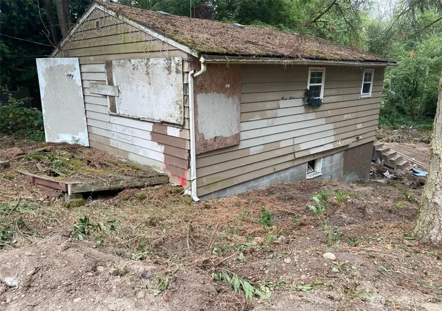 Photo 1 of Single family home for sale at 28422 Military Rd S, Federal Way, WA 98003 | MLS# NWM2561879 | Listing updated on 2026-09-23
