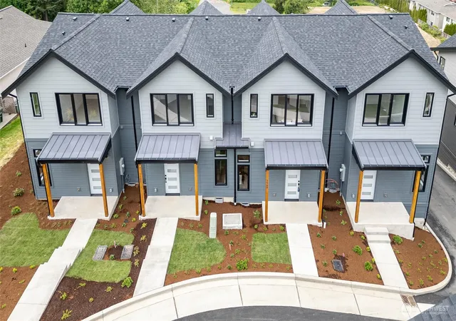 Photo 1 of Single family home for sale at 1109 Divine Ln, Bellingham, WA 98229 | MLS# NWM2561911 | Listing updated on 2026-09-30