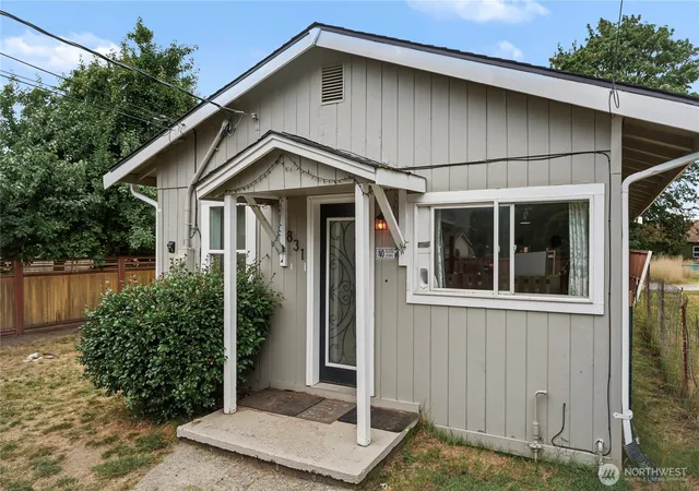 Photo 1 of Single family home for sale at 831 E 47th Street #2, Tacoma, WA 98404 | MLS# NWM2561923 | Listing updated on 2026-09-23