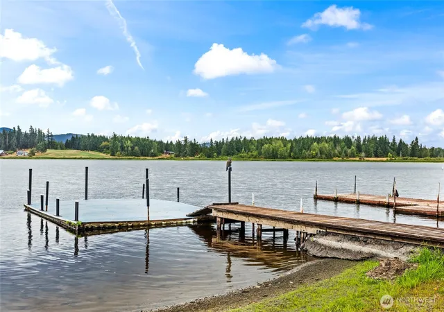 Photo 3 of Sale Pending at 4920 Silver Lake Rd E, Eatonville, WA 98328 | MLS# NWM2561927 | Listing updated on 2026-09-25