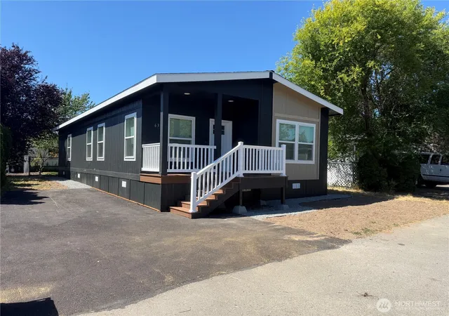 Manufactured home for sale at 31600 126th Avenue SE #63, Auburn, WA 98092 | MLS# NWM2561976
