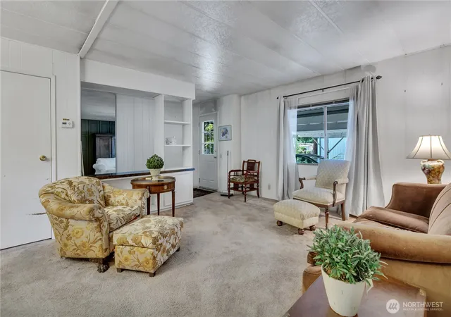 Photo 4 of Manufactured home for sale at 10414 Peacock Hl Ave #39, Gig Harbor, WA 98332 | MLS# NWM2561999 | Listing updated on 2026-09-23