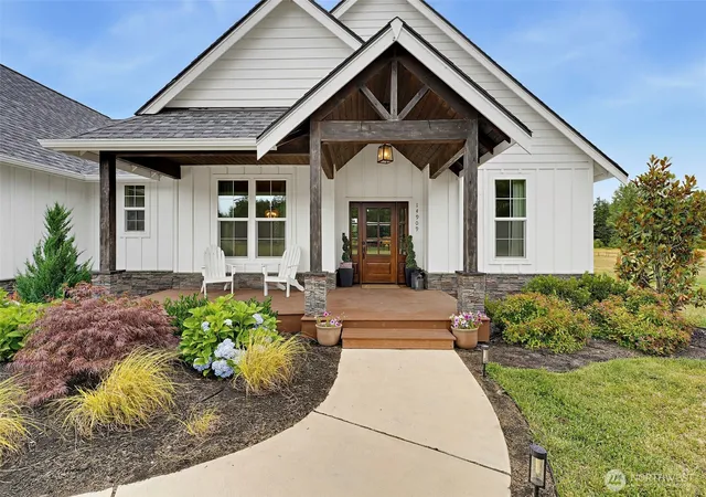 Photo 3 of Single family home for sale at 14909 Martinson Rd Se, Yelm, WA 98597 | MLS# NWM2562002 | Listing updated on 2026-09-23
