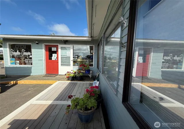 Photo 3 of Multi family home for sale at 1910 Bay Ave, Ocean Park, WA 98640 | MLS# NWM2562020 | Listing updated on 2026-09-30
