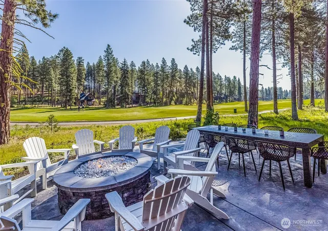 Photo 1 of Single family home for sale at 1630 Coal Mine Way, Cle Elum, WA 98922 | MLS# NWM2562025 | Listing updated on 2026-10-23