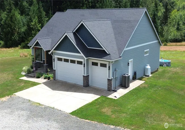 Photo 2 of Single family home for sale at 9007 Davis Rd Sw, Rochester, WA 98579 | MLS# NWM2562035 | Listing updated on 2026-09-26