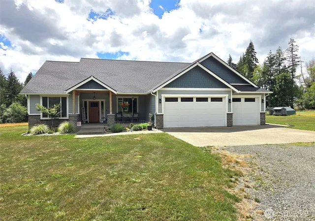 Photo 3 of Single family home for sale at 9007 Davis Rd SW, Rochester, WA 98579 | MLS# NWM2562035 | Listing updated on 2026-09-26