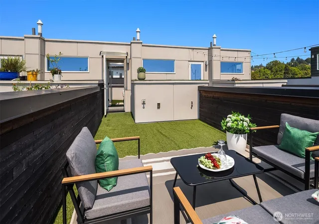 Photo 2 of Townhouse for sale at 818 Nw 53rd Street #B, Seattle, WA 98107 | MLS# NWM2562069 | Listing updated on 2026-10-01