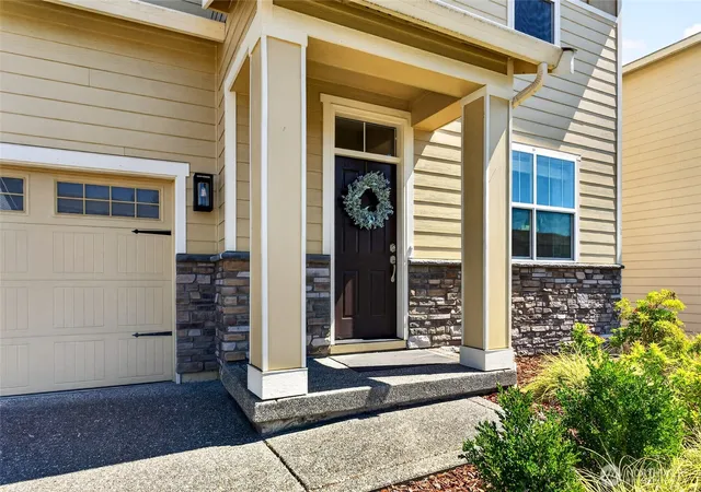 Photo 4 of Single family home for sale at 14219 67th Avenue Ct E, Puyallup, WA 98373 | MLS# NWM2562074 | Listing updated on 2026-09-24