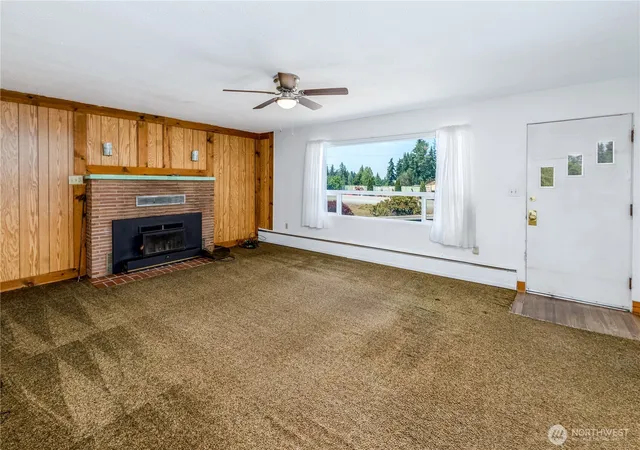 Photo 4 of Sale Pending at 2414 W Highway 101, Port Angeles, WA 98363 | MLS# NWM2562085 | Listing updated on 2026-09-23