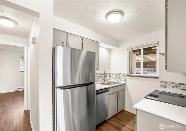 Photo 4 of Multi family home for sale at 1332 W Garland Ave, Spokane, WA 99205 | MLS# NWM2562100 | Listing updated on 2026-09-23
