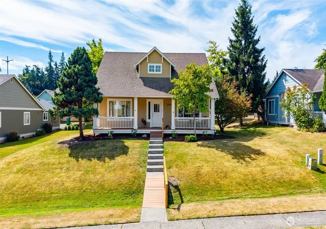 Photo 1 of Single family home for sale at 2209 24th Street, Anacortes, WA 98221 | MLS# NWM2562129 | Listing updated on 2026-09-19