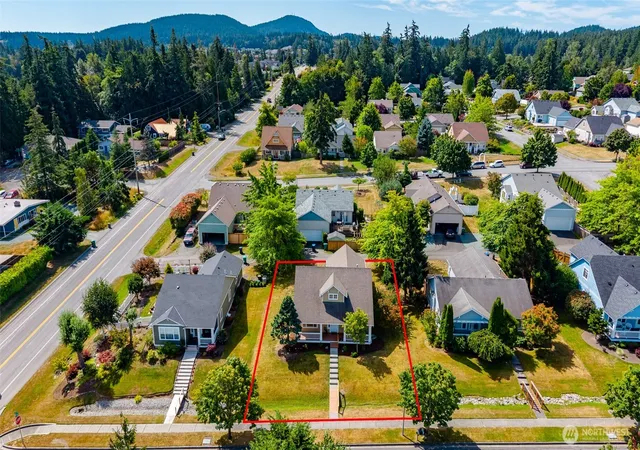 Photo 3 of Single family home for sale at 2209 24th Street, Anacortes, WA 98221 | MLS# NWM2562129 | Listing updated on 2026-09-19