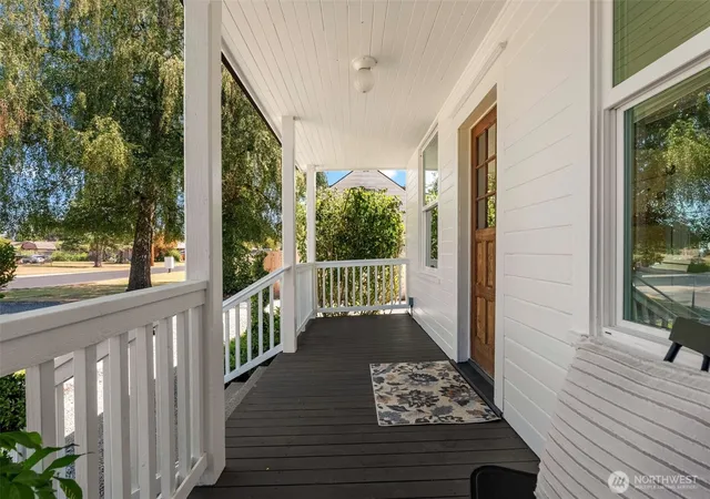 Photo 3 of Single family home for sale at 1408 12th Avenue Se, Puyallup, WA 98372 | MLS# NWM2562137 | Listing updated on 2026-09-28