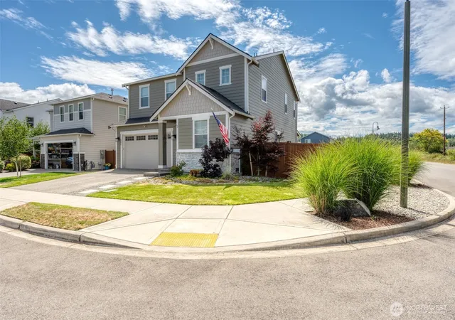 Photo 3 of Single family home for sale at 507 Mccauley Ave, Buckley, WA 98321 | MLS# NWM2562144 | Listing updated on 2026-09-23