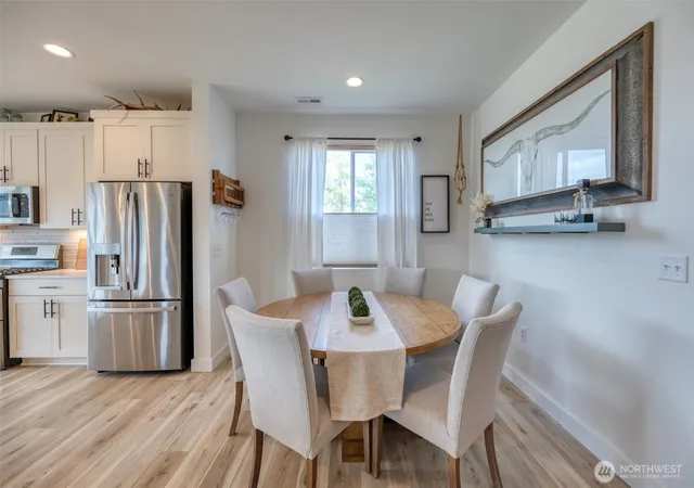 Photo 4 of Single family home for sale at 507 Mccauley Ave, Buckley, WA 98321 | MLS# NWM2562144 | Listing updated on 2026-09-23
