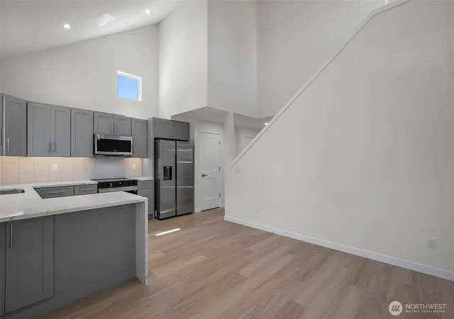 Photo 3 of Condo for sale at 2623 Grand Ave #C, Everett, WA 98201 | MLS# NWM2562186 | Listing updated on 2026-09-23