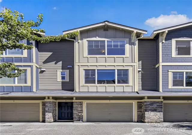 Photo 2 of Sale Pending at 13415 46th Avenue Se #5, Bothell, WA 98012 | MLS# NWM2562223 | Listing updated on 2026-09-18