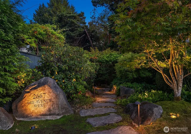 Photo 3 of Sale Pending at 2667 44th Avenue W, Seattle, WA 98199 | MLS# NWM2562249 | Listing updated on 2026-08-20