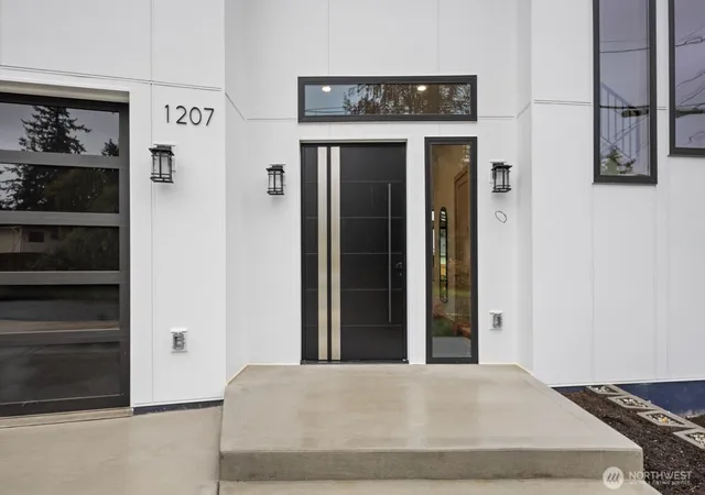 Photo 3 of Sale Pending at 1207 145th Avenue Se, Bellevue, WA 98007 | MLS# NWM2562264 | Listing updated on 2026-09-27