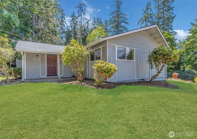 Photo 2 of Sale Pending at 3131 S 368th Street, Federal Way, WA 98003 | MLS# NWM2562271 | Listing updated on 2026-09-25