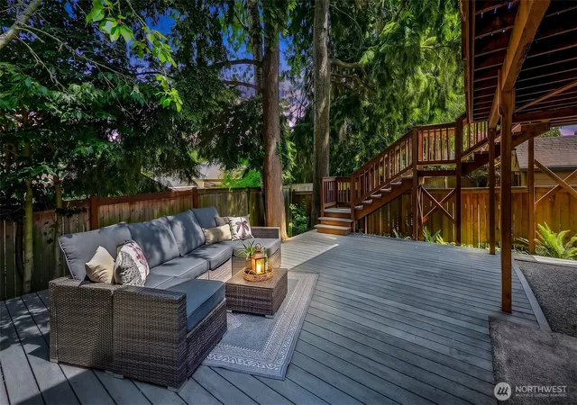 Photo 2 of Single family home for sale at 3834 Ne 86th Street, Seattle, WA 98115 | MLS# NWM2562321 | Listing updated on 2026-10-12