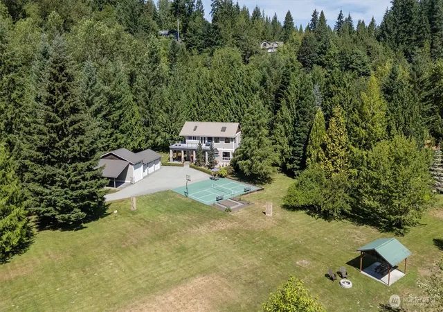 Photo 2 of Single family home for sale at 2109 Russell Rd, Snohomish, WA 98290 | MLS# NWM2562328 | Listing updated on 2026-09-25