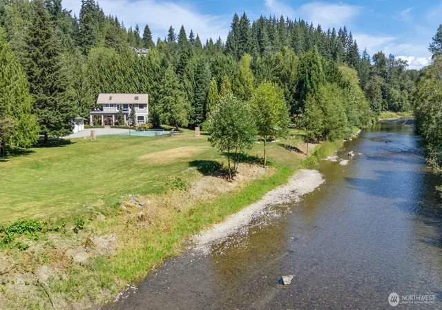 Photo 3 of Single family home for sale at 2109 Russell Rd, Snohomish, WA 98290 | MLS# NWM2562328 | Listing updated on 2026-09-25