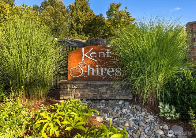 Photo 3 of Condo for sale at 25027 110th Place Se #17D, Kent, WA 98030 | MLS# NWM2562329 | Listing updated on 2026-09-30
