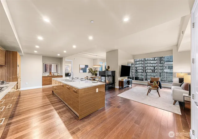 Photo 1 of Condo for sale at 1920 4th Avenue #2605, Seattle, WA 98101 | MLS# NWM2562339 | Listing updated on 2026-10-06