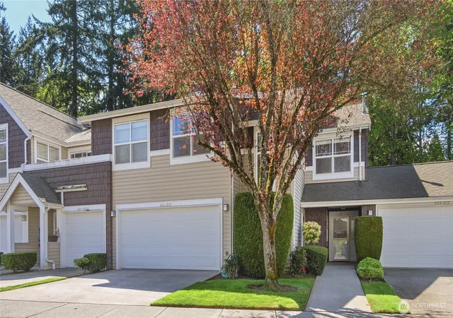 Photo 2 of Townhouse for sale at 424 228th Street Sw #H203, Bothell, WA 98021 | MLS# NWM2562348 | Listing updated on 2026-10-01