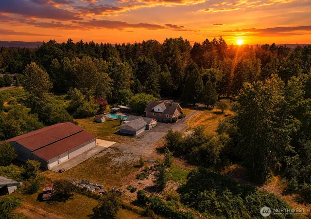Photo 1 of Sale Pending at 811 121st East, Tacoma, WA 98445 | MLS# NWM2562353 | Listing updated on 2026-09-29