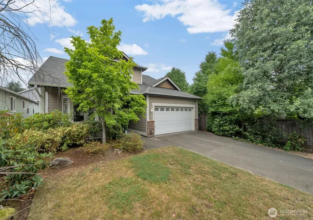 Photo 3 of Single family home for sale at 8527 29th Way Se, Olympia, WA 98513 | MLS# NWM2562426 | Listing updated on 2026-09-23