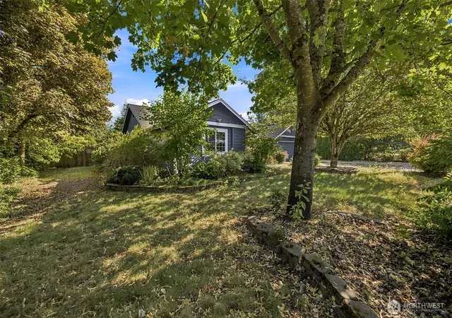 Photo 3 of Single family home for sale at 12401 133rd Street Ct E, Puyallup, WA 98374 | MLS# NWM2562437 | Listing updated on 2026-10-01