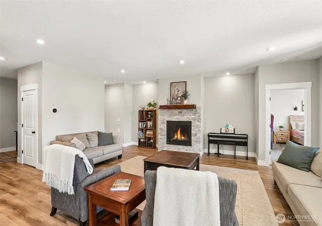 Photo 3 of Single family home for sale at 4417 SE 17th Avenue, Brush Prairie, WA 98606 | MLS# NWM2562452 | Listing updated on 2026-09-30