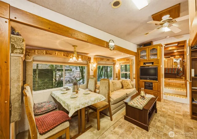 Photo 3 of Manufactured home for sale at 162 1 Fireside Lodge Cir, Deming, WA 98244 | MLS# NWM2562459 | Listing updated on 2026-09-21