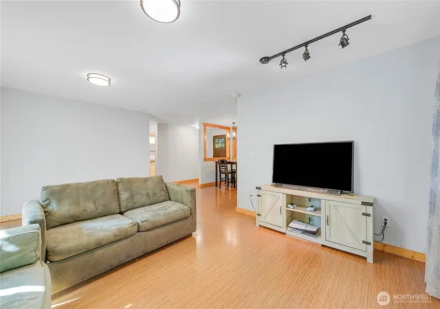 Photo 4 of Single family home for sale at 40 Candace Rd, Port Hadlock, WA 98339 | MLS# NWM2562468 | Listing updated on 2026-09-28