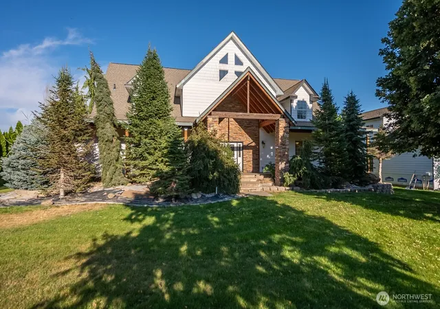 Photo 4 of Single family home for sale at 9592 Baseline 5 Rd SE, Moses Lake, WA 98837 | MLS# NWM2562484 | Listing updated on 2026-09-29