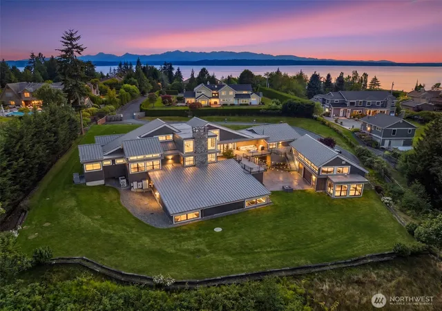 Photo 2 of Mansion for sale at 21727 117th Place W, Woodway, WA 98020 | MLS# NWM2562493 | Listing updated on 2026-09-23