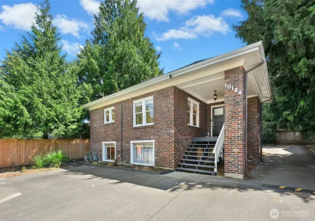 Photo 3 of Single family home for sale at 10124 3rd Avenue NW, Seattle, WA 98177 | MLS# NWM2562498 | Listing updated on 2026-09-23