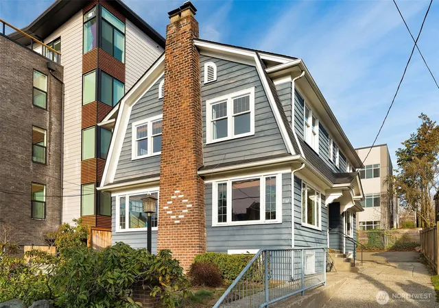 Photo 1 of Single family home for sale at 710 10 Avenue E, Seattle, WA 98102 | MLS# NWM2562529 | Listing updated on 2026-09-29