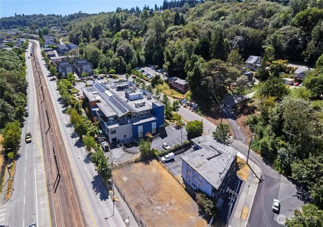 Photo 2 of Multi family home for sale at 2701 S Walden St, Seattle, WA 98144 | MLS# NWM2562531 | Listing updated on 2026-09-23